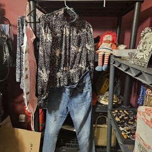 Black & Cream Top With Wallflower Jeans